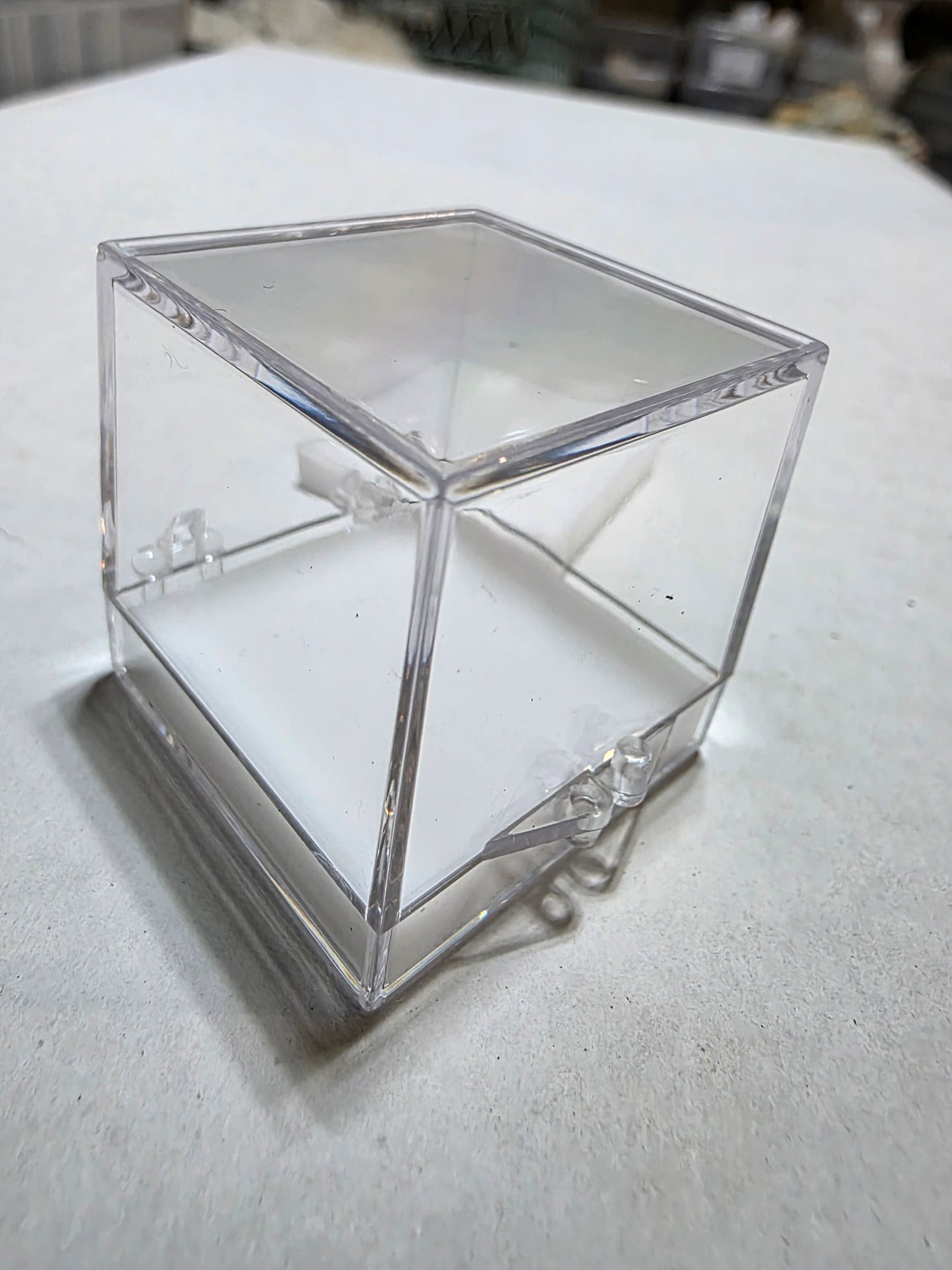 Square Acrylic Stands 1.2" 1/4" thick (Perky Box Size) White Gloss