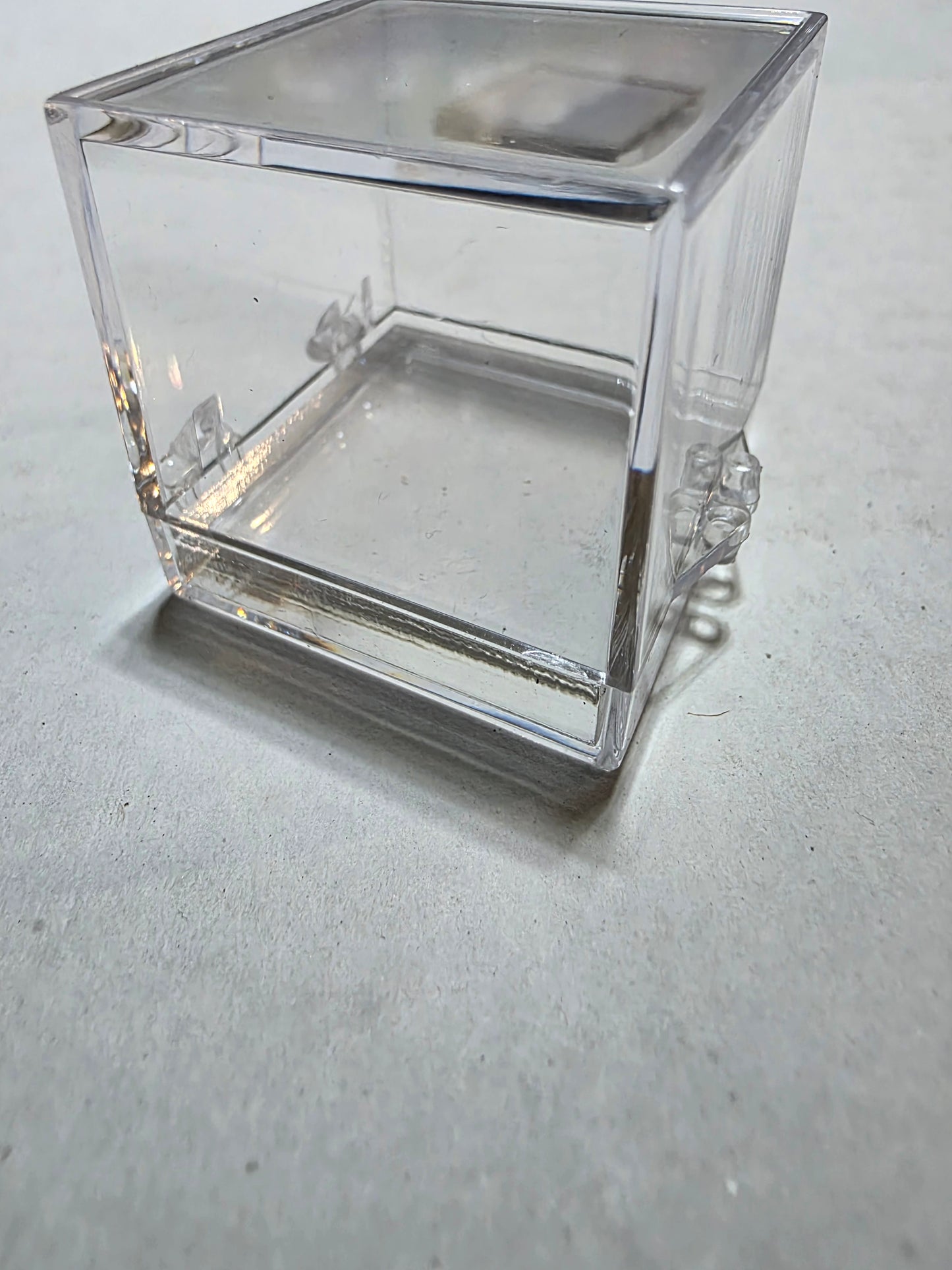 Square Acrylic Stands 1.2" 1/4" thick (Perky Box Size)